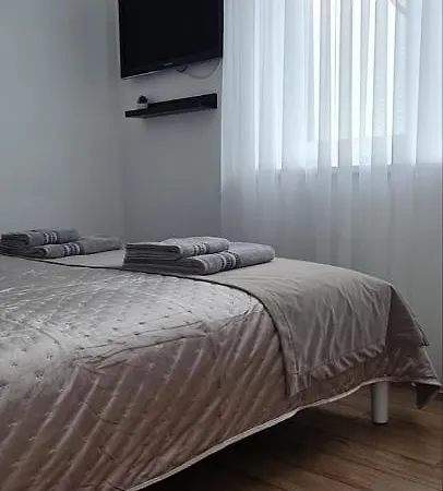 Apartamentai Atostogu Slenis パランガ